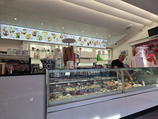 Eisdiele Mariotti bei Paniccia ( Eis Paniccia ) - Freiburg im Breisgau