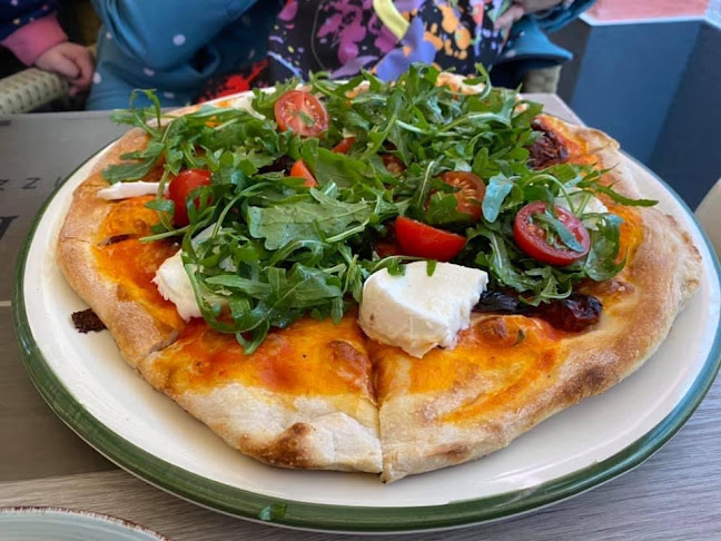 Comentarii opinii despre Trattoria Pizzeria Apulia Frankfurt