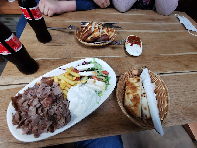 Köz Sultan Kebap - Gastronomie und Hotellerie