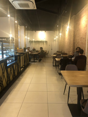 Barachel Café - Gastronomie und Hotellerie