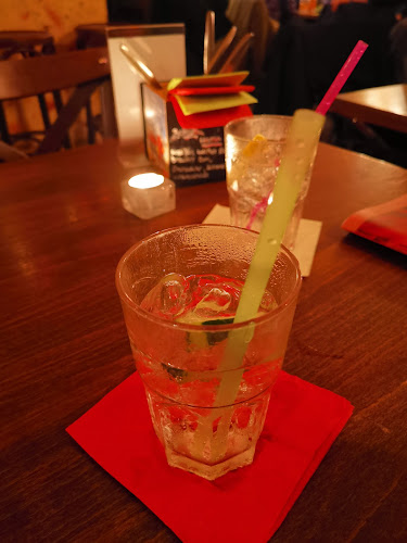 Opinii despre Pequeño Haidhausen în München - Gastronomie und Hotellerie