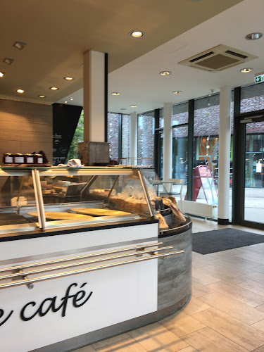 Opinii despre le Café Behrens-Meyer Tweelbäke în Oldenburg - Gastronomie und Hotellerie