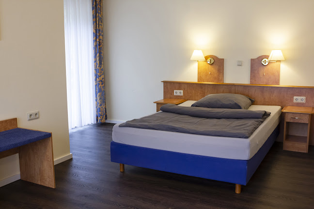 Opinii despre Hotel & Restaurant Waldlust - Hagen (aktuell nur Hotel (inkl. Frst und AE) und Veranstaltungslokal) în Hagen - Gastronomie und Hotellerie