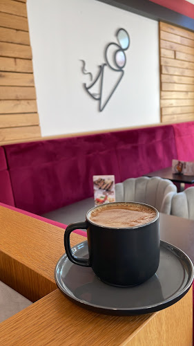 Italienisches Eiscafe Simto