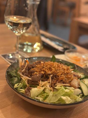 Pho 1990 - Gastronomie und Hotellerie