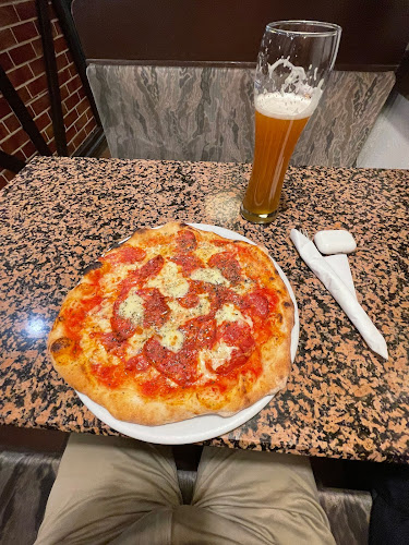 Pizzeria Alcara - Gastronomie und Hotellerie