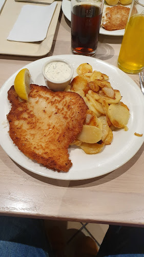 Roland-Center Bremen, Alter Dorfweg 30-50, 28259 Bremen