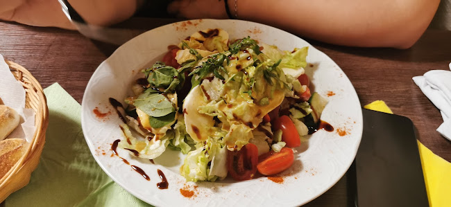 Pizzeria "La Sicilia" - Gastronomie und Hotellerie