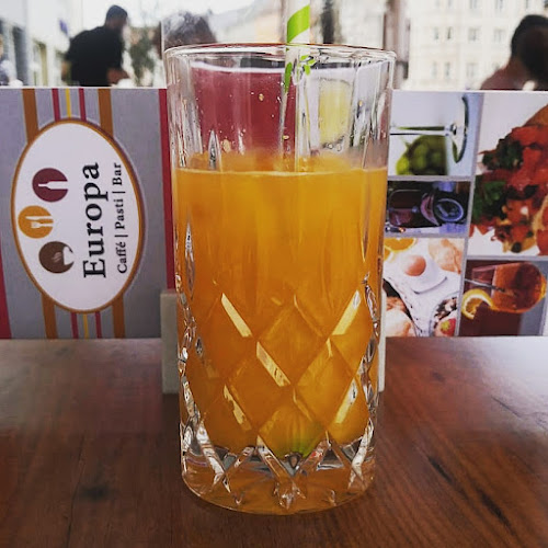 Opinii despre Caffe Europa în Augsburg - Gastronomie und Hotellerie