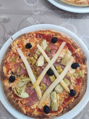 Opinii despre Gasthaus Montfort în Immenstaad am Bodensee - Gastronomie und Hotellerie