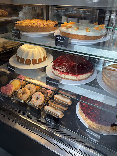 Pariser Str. 8, 60486 Frankfurt am Main