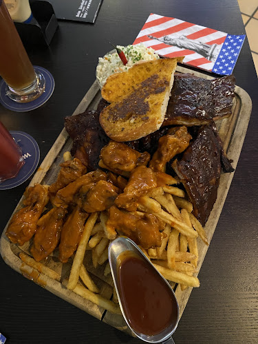 Our Place - Barbecue & Cocktailhouse - Gastronomie und Hotellerie