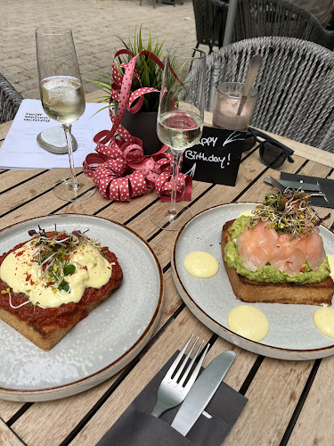 Zwölf87 GmbH - Gastronomie und Hotellerie