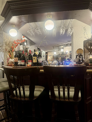 Maxim Gaststätte - Gastronomie und Hotellerie