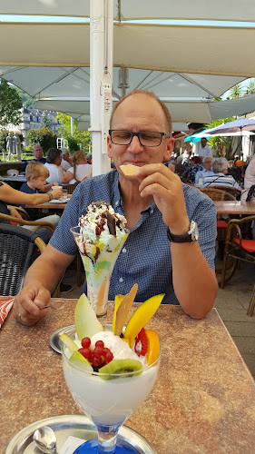 Comentarii opinii despre Restaurant - Café da Vito , giardino delle Rosé