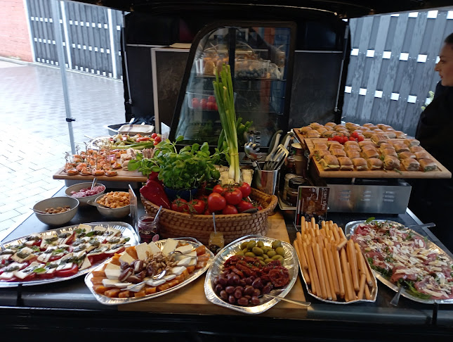 Nutze die ape - Catering auf 3 Räder