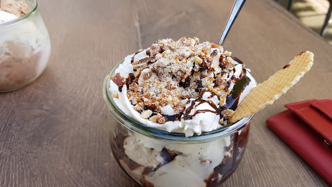 Opinii despre Eis Sünde - Café & Eismanufaktur în Grefrath - Gastronomie und Hotellerie