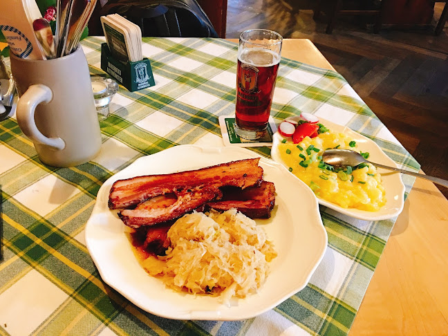 Zum Brünnstein - Gastronomie und Hotellerie