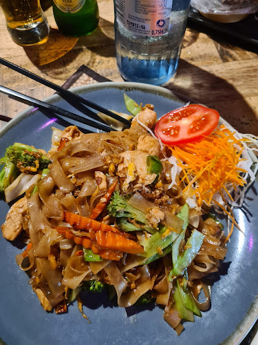 Comentarii opinii despre High Thai, Authentic Thai Cuisine