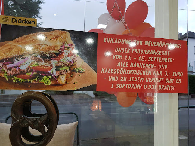 Comentarii opinii despre Mahos Süperlecker Kebaphaus