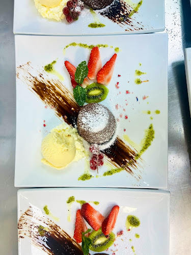 Restaurant Vier Jahreszeiten - Gastronomie und Hotellerie