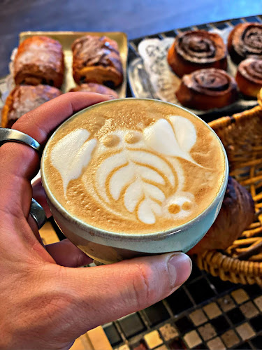 Comentarii opinii despre Frau Honig