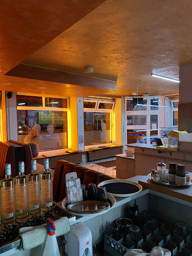 Opinii despre Pizza Live Krefeld în Krefeld - Gastronomie und Hotellerie