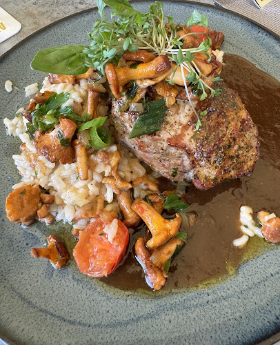 Comentarii opinii despre Bastei Restaurant