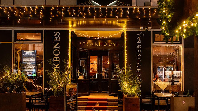 BLACKBONES STEAKHOUSE