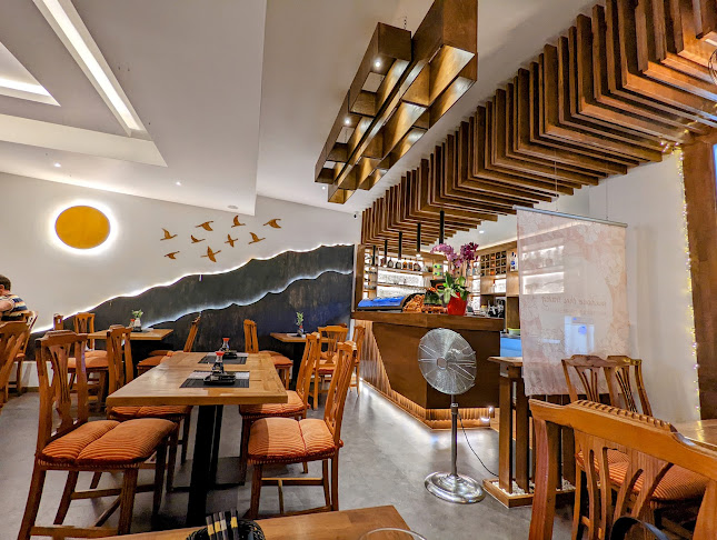 Comentarii opinii despre Madame Thu Trang