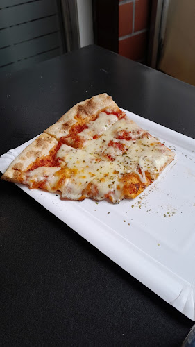 Steinofen Pizza - Pizza, Pasta, Salate - Gastronomie und Hotellerie