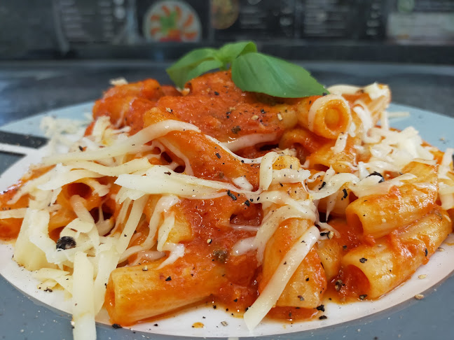 Pizzetteria La Strada - Gastronomie und Hotellerie