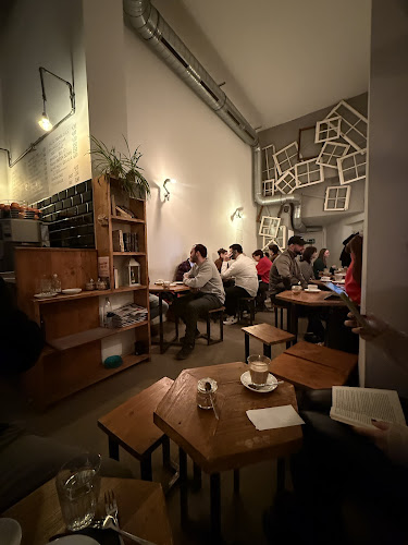 Hohenstaufenring 19, 50674 Köln