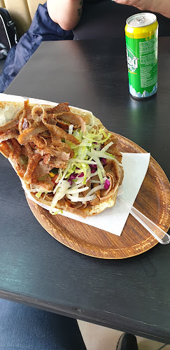 Opinii despre Bistro Sky Oase în Hennigsdorf - Gastronomie und Hotellerie