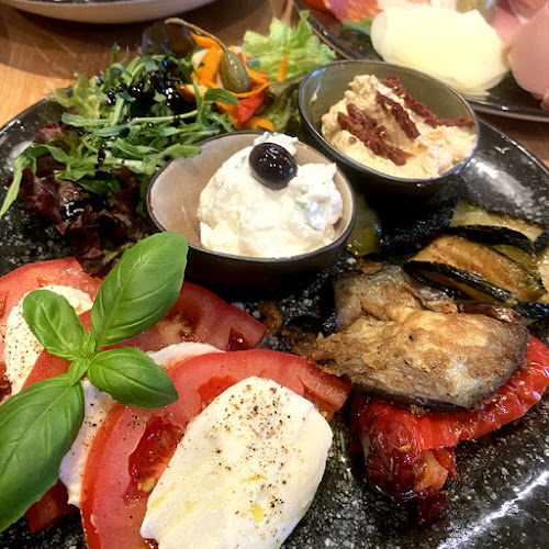 Opinii despre Waurig - Restaurant Accademia`91 în Hammersbach - Gastronomie und Hotellerie