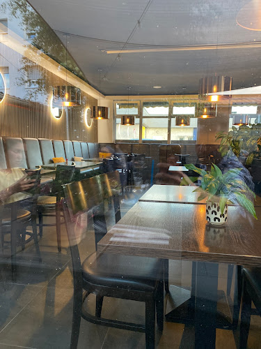 Opinii despre HATO Restaurant Kehl în Kehl - Gastronomie und Hotellerie