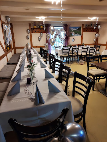 Pizzeria "La Sicilia" - Gastronomie und Hotellerie