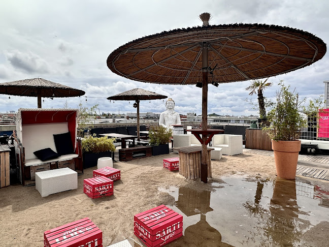 Deck5 Rooftop-Strandbar - Gastronomie und Hotellerie