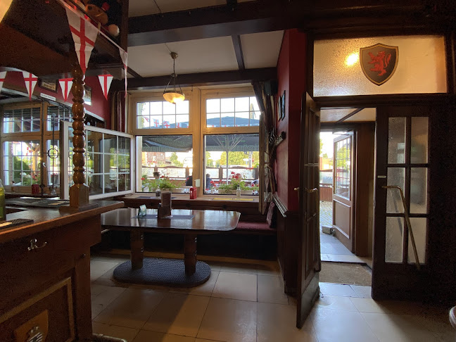 English Pub The Red Lion