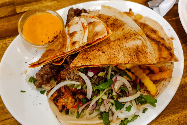 Comentarii opinii despre Sirin Damaskino