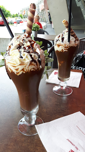 Kaiserwiesen, Keltenstraße 20/Apotheke div Gastronomie Reisebüro, 36043 Fulda