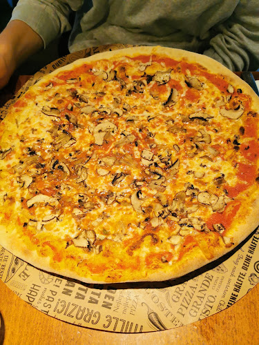 Comentarii opinii despre L'Osteria Paderborn