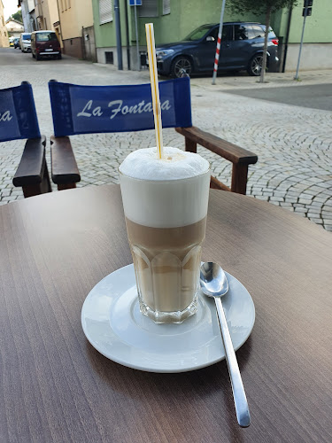 Opinii despre Eiscafé La Fontana Rauenberg în Rauenberg - Gastronomie und Hotellerie