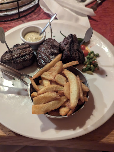 Grill Au Bois - Gastronomie und Hotellerie