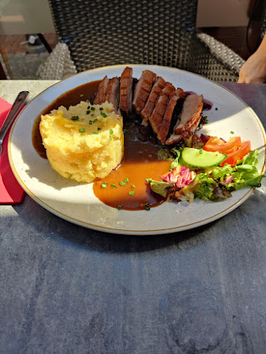 Comentarii opinii despre Restaurant Hopfenkeller