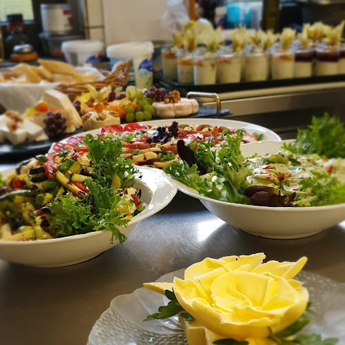 Opinii despre Hotel & Restaurant Elsterblick în Elsteraue - Gastronomie und Hotellerie