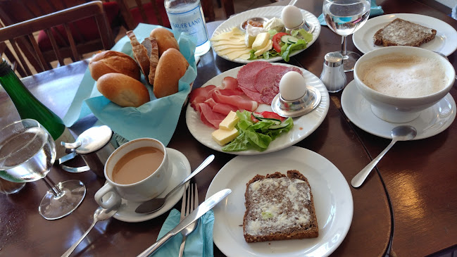 Opinii despre Café LINIE 3 în Darmstadt - Gastronomie und Hotellerie