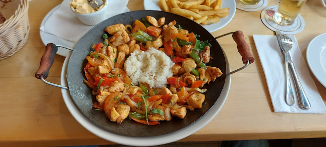 Opinii despre Zur Möhn în Niederkassel - Gastronomie und Hotellerie