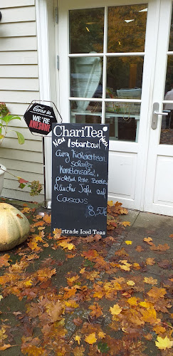 Café Einfach Rosa - Rosengarten