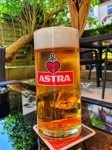 Opinii despre Heimfelder Bar în Hamburg - Gastronomie und Hotellerie